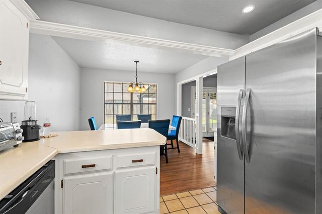 2809 Appaloosa Trail, Edmond, OK 73012