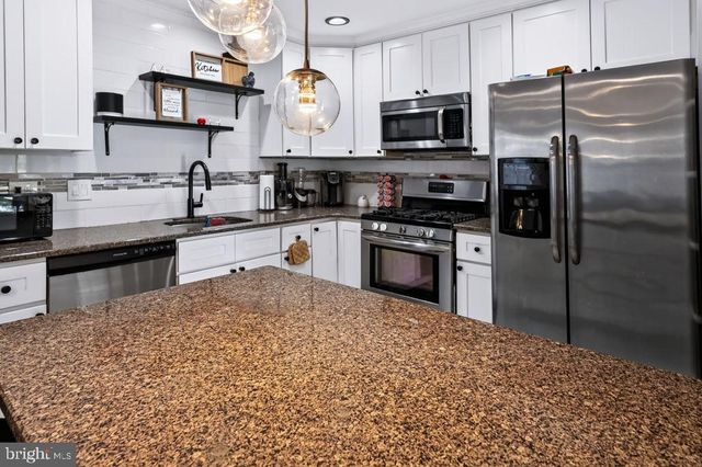 129 CLOVER ST, Mt Holly, NJ 08060