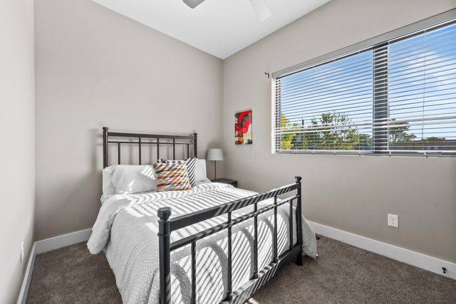 122 S Ohio Avenue, 2 2, Columbus, OH 43205