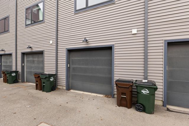 122 S Ohio Avenue, 2 2, Columbus, OH 43205