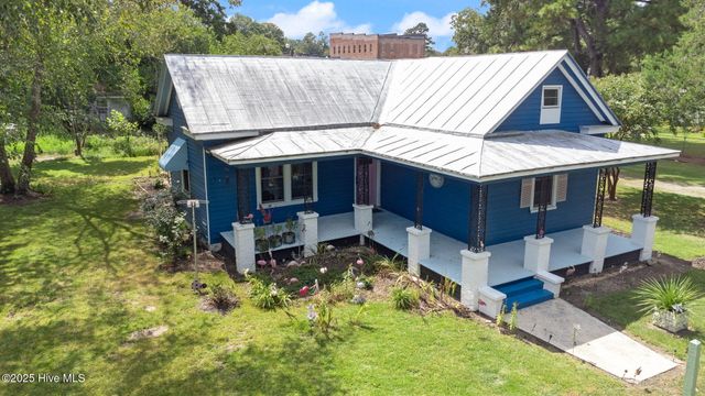 104 Trent Street, Trenton, NC 28585