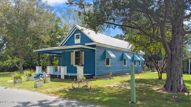 104 Trent Street, Trenton, NC 28585