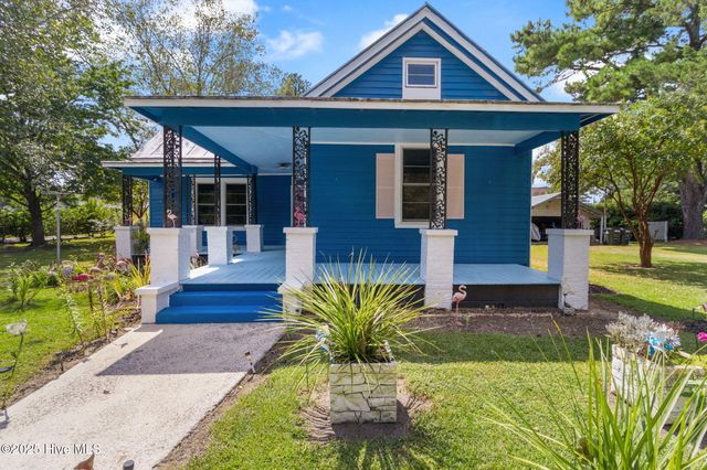 104 Trent Street, Trenton, NC 28585
