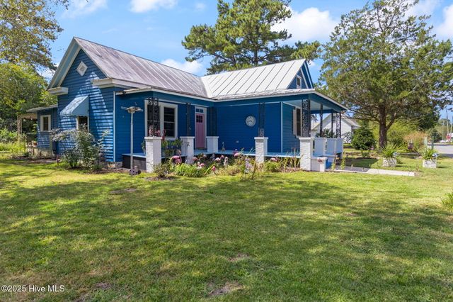 104 Trent Street, Trenton, NC 28585
