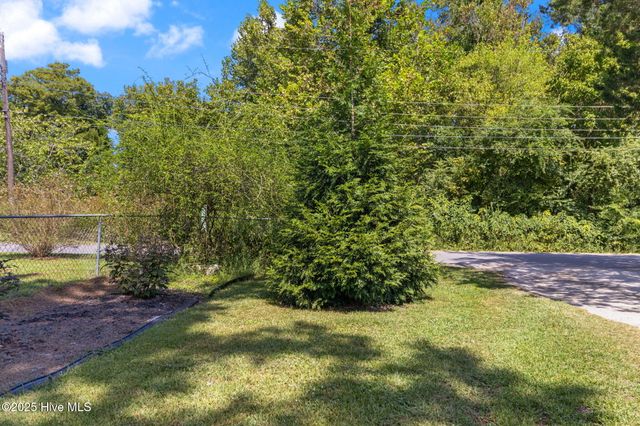 104 Trent Street, Trenton, NC 28585