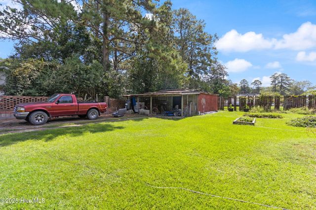 104 Trent Street, Trenton, NC 28585