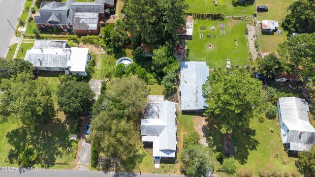 104 Trent Street, Trenton, NC 28585