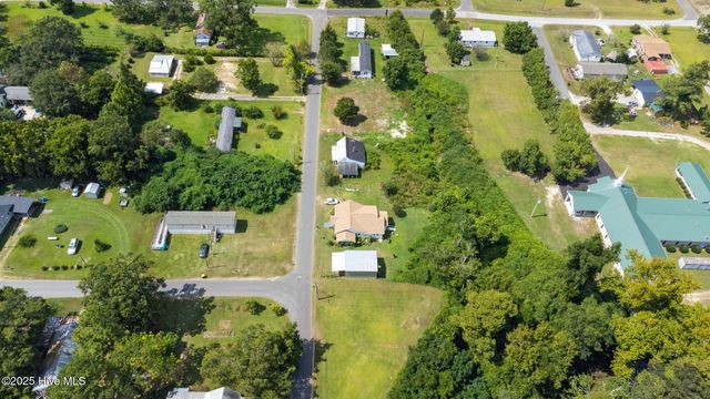 104 Trent Street, Trenton, NC 28585