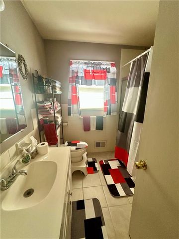 10601 E 78th Terrace, Raytown, MO 64138