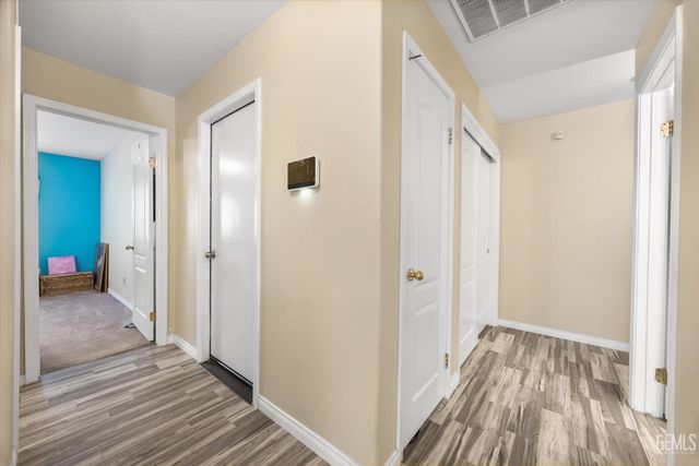 12016 Cedar Bluff Avenue, Bakersfield, CA 93312