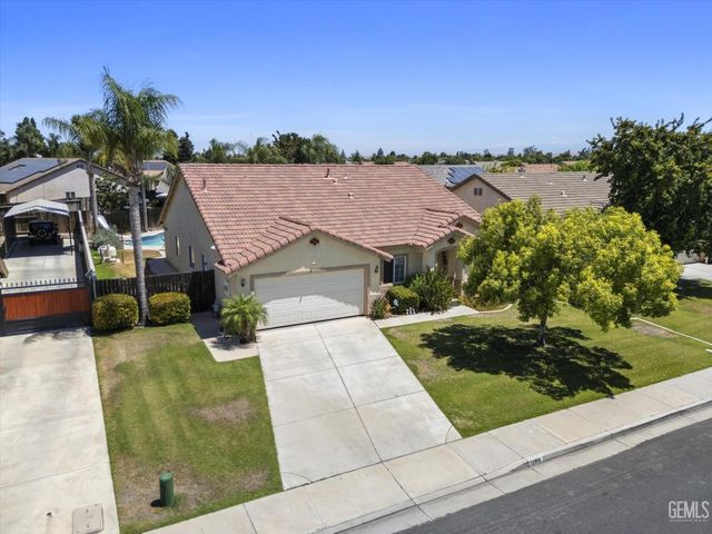 12016 Cedar Bluff Avenue, Bakersfield, CA 93312