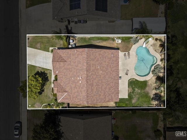 12016 Cedar Bluff Avenue, Bakersfield, CA 93312