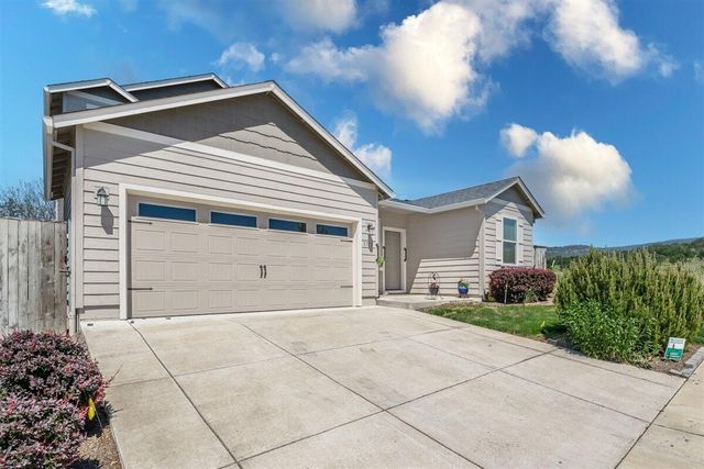 3775 Sidney Way, Medford, OR 97504