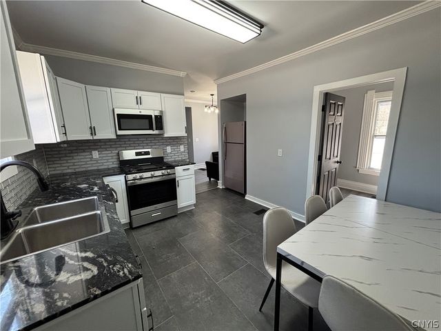 110 Westcott Street, Syracuse, NY 13210