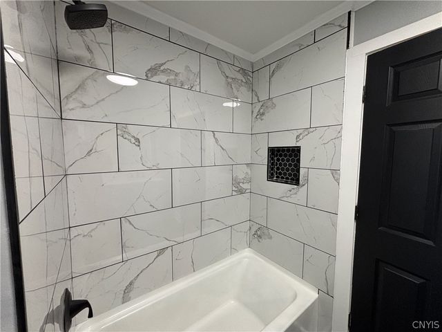 110 Westcott Street, Syracuse, NY 13210