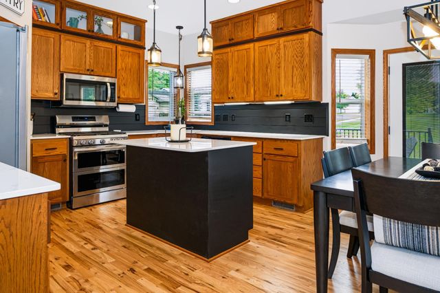 1121 Jasmine Lane, Jordan, MN 55352