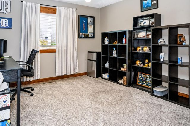 1121 Jasmine Lane, Jordan, MN 55352