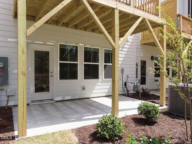 2017 Trident Maple Lane, Chapel Hill, NC 27517
