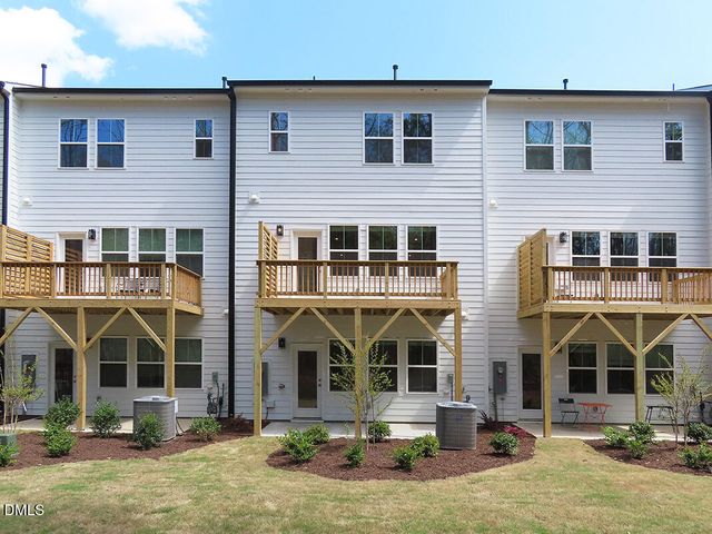 2017 Trident Maple Lane, Chapel Hill, NC 27517