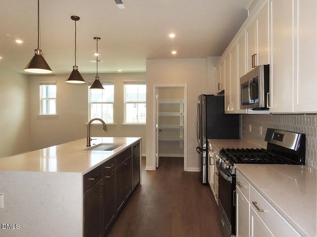 2017 Trident Maple Lane, Chapel Hill, NC 27517