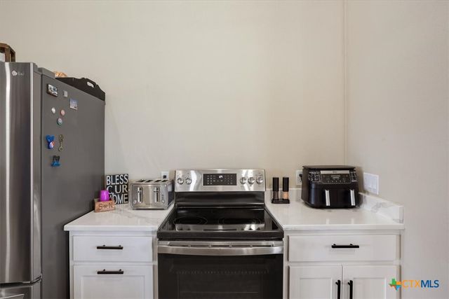 1490 Dos Hermanas Road, Salado, TX 76571