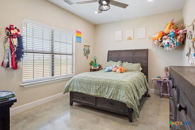 1490 Dos Hermanas Road, Salado, TX 76571