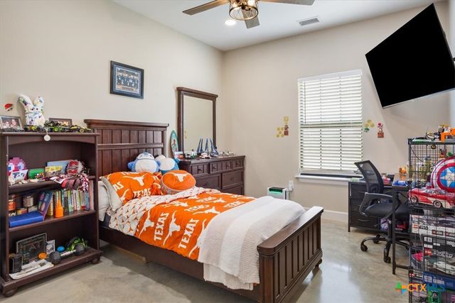 1490 Dos Hermanas Road, Salado, TX 76571