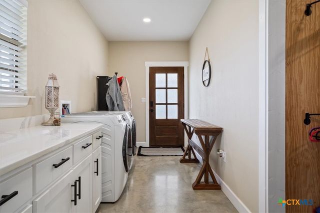 1490 Dos Hermanas Road, Salado, TX 76571