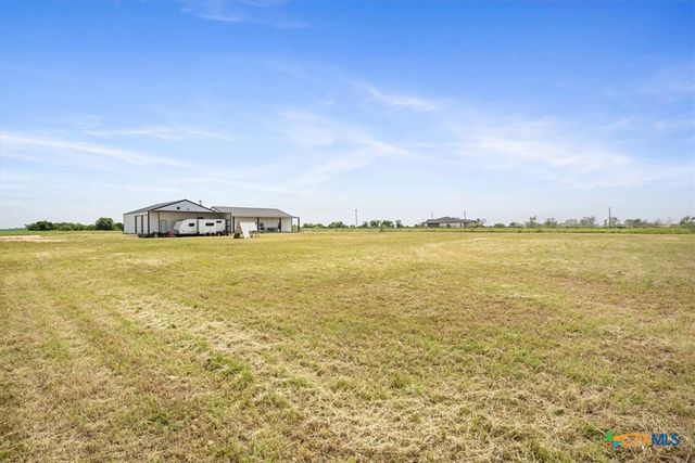 1490 Dos Hermanas Road, Salado, TX 76571
