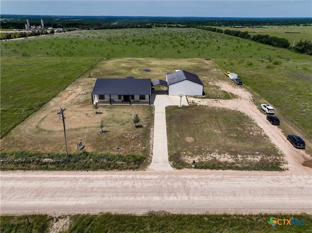 1490 Dos Hermanas Road, Salado, TX 76571