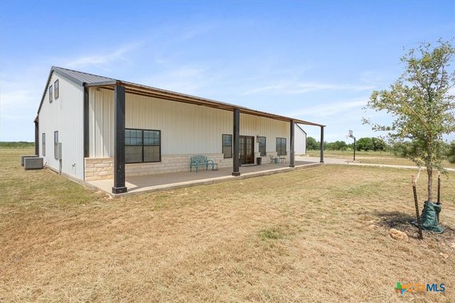 1490 Dos Hermanas Road, Salado, TX 76571
