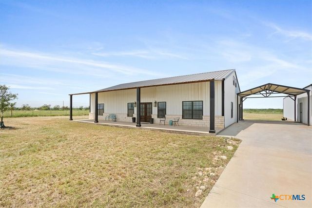 1490 Dos Hermanas Road, Salado, TX 76571