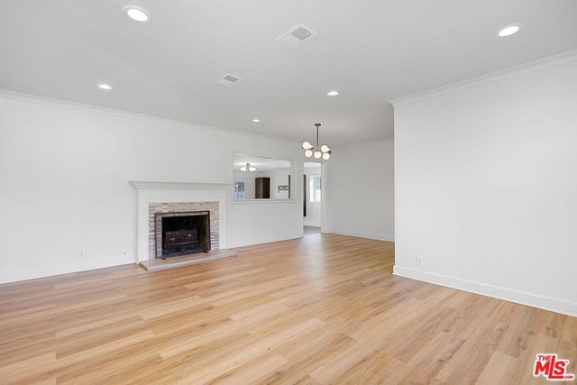5318 Teesdale Avenue, Valley Village, CA 91607