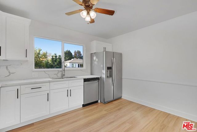 5318 Teesdale Avenue, Valley Village, CA 91607