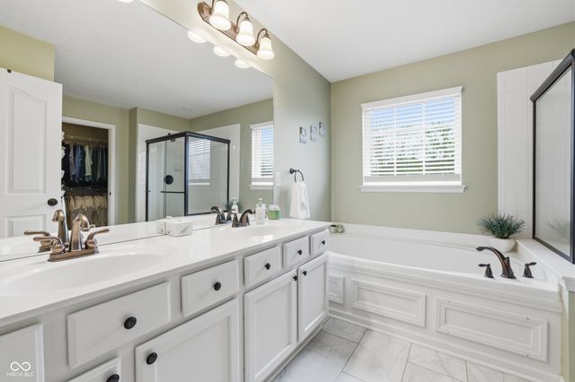 14043 Magic Stallion Drive, Carmel, IN 46032