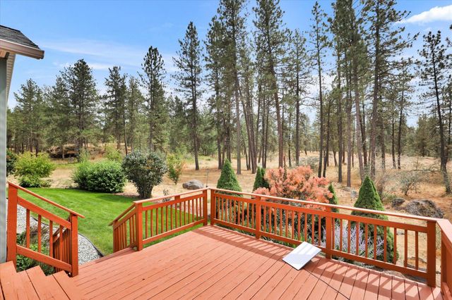 11320 S Stangland Rd, Medical Lake, WA 99022