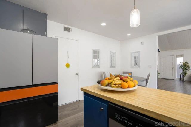 2828 Alta View Dr E, San Diego, CA 92139