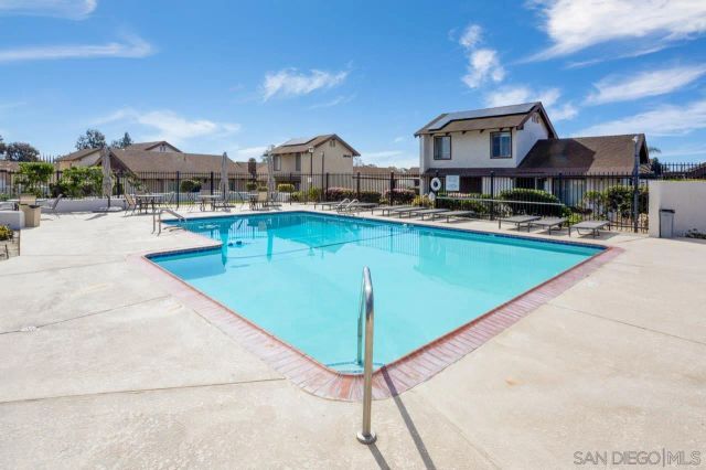 2828 Alta View Dr E, San Diego, CA 92139