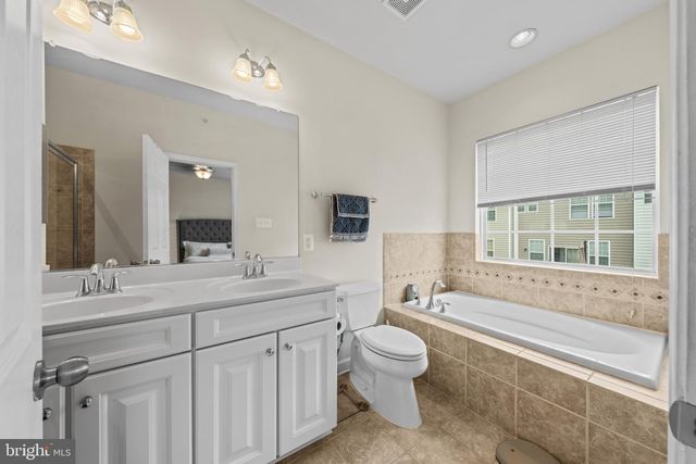 4718 FOREST PINES DR, Upper Marlboro, MD 20772