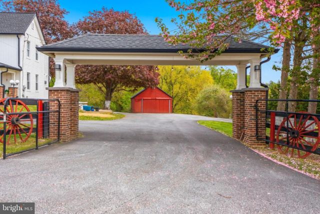 3524 BLENHEIM RD, Phoenix, MD 21131