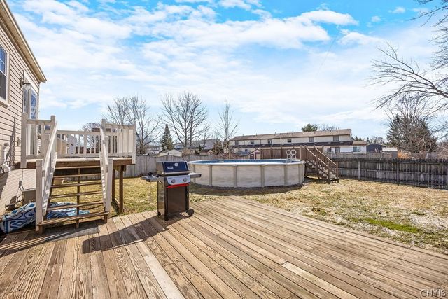 5722 Boulia Drive, Clay, NY 13041