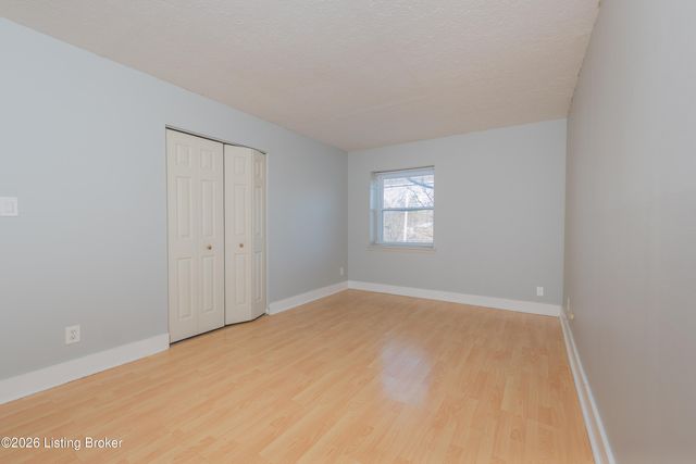 726 Zorn Ave 5, Louisville, KY 40206