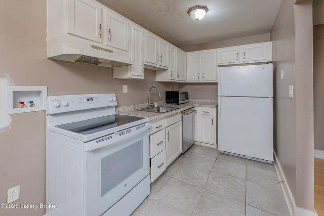 726 Zorn Ave 5, Louisville, KY 40206