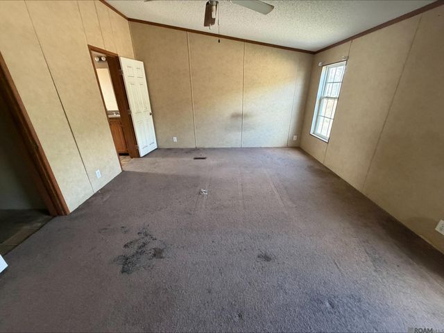 22016 Norma Jean Ln, Holden, LA 70744