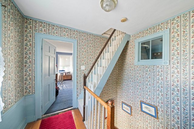 696 Commercial St, Weymouth, MA 02189