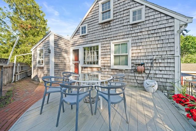696 Commercial St, Weymouth, MA 02189