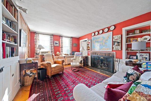 696 Commercial St, Weymouth, MA 02189