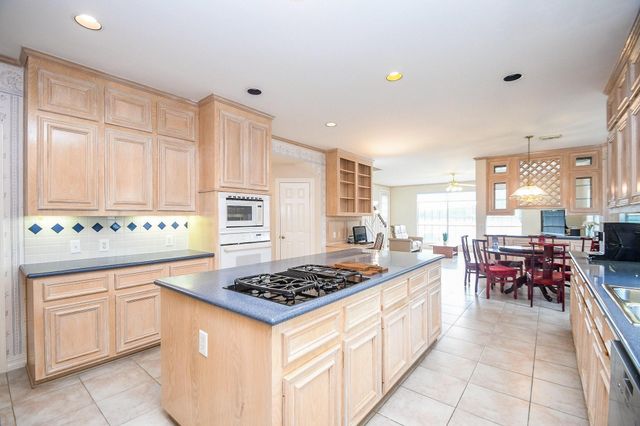 4202 Lakewood Court, Missouri City, TX 77459