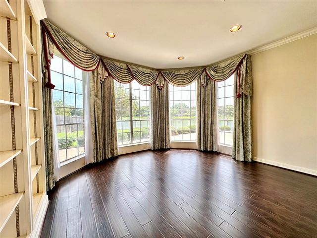 4202 Lakewood Court, Missouri City, TX 77459