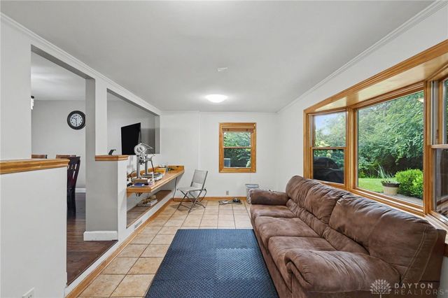 101 Thruston Boulevard, Oakwood, OH 45409